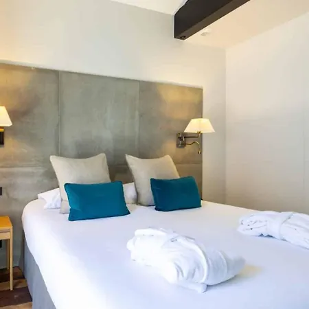 Hotel De La Plage - Saint Jean De Luz-3